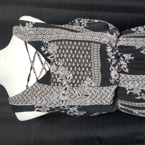 Floral sleeveless maxi dress - Picture 2 of 7